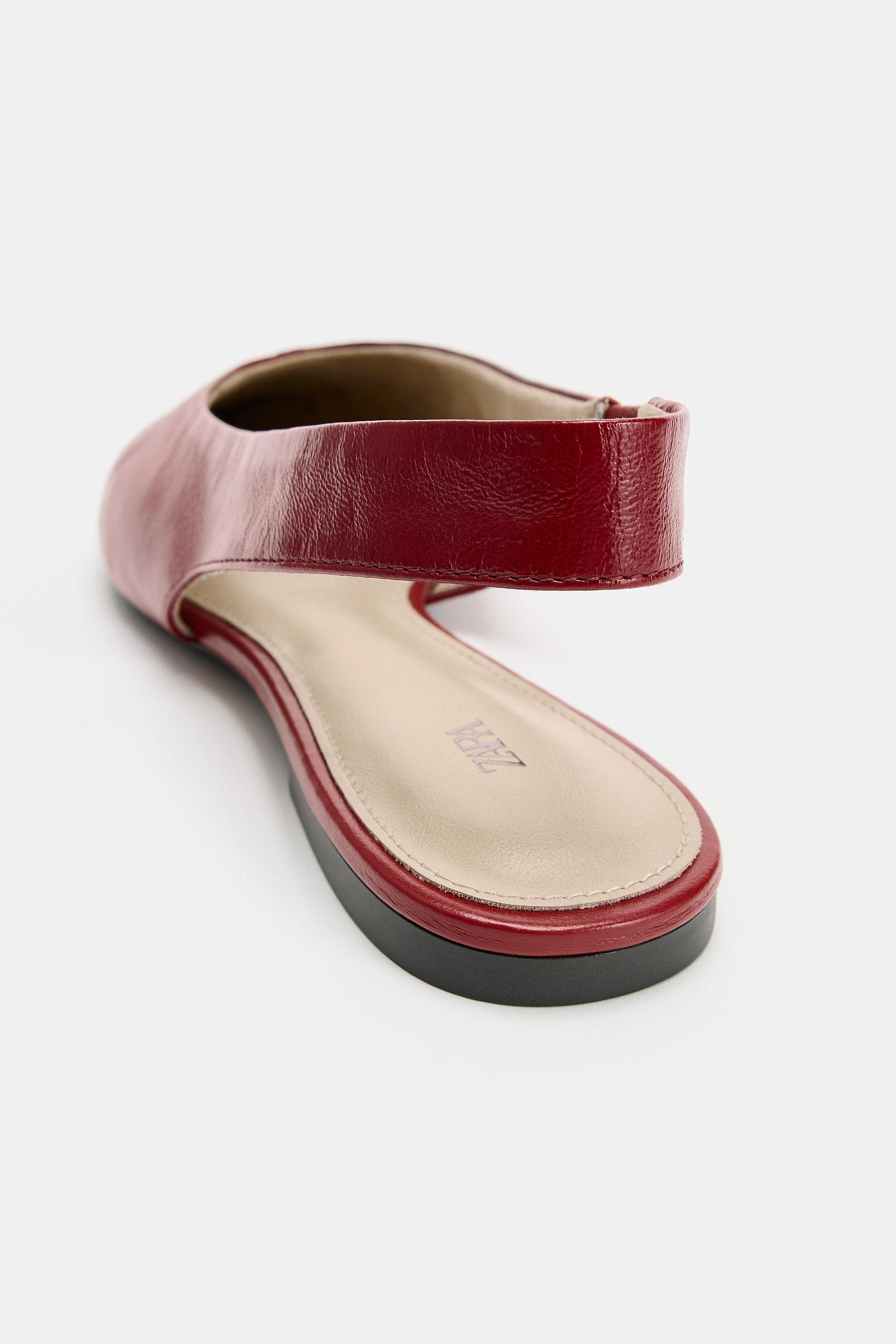 CHAUSSURES OUVERTES À L'ARRIÈRE EN CUIR